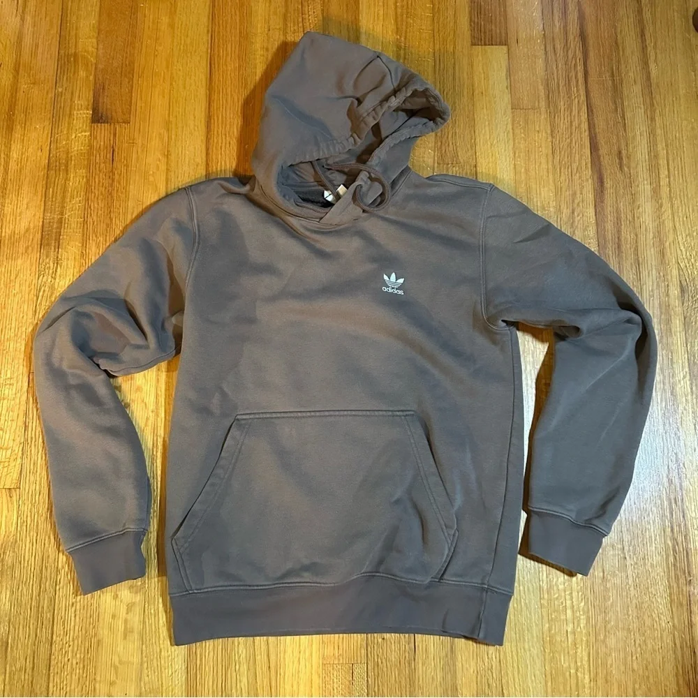 adidas Originals essentials hoodie in earth brown Size Small (a4